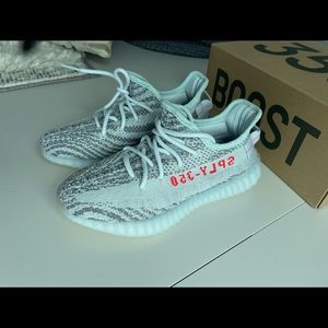 Yeezy boost size 6 men’s (7.5 womens) brand new with tags and box